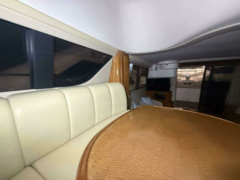 46ft Carver Yacht For Sale