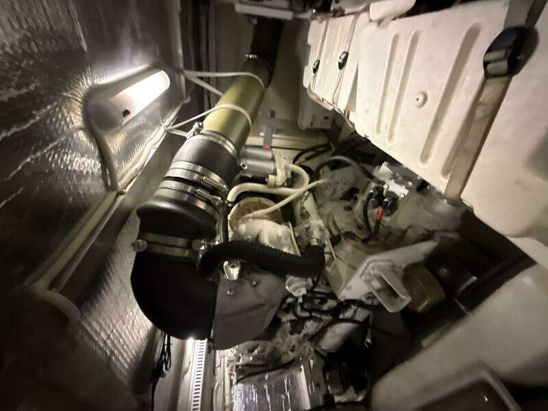 46ft Carver Yacht For Sale