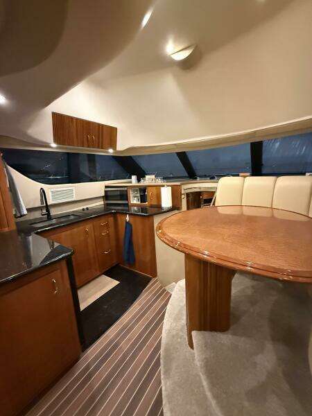 46ft Carver Yacht For Sale