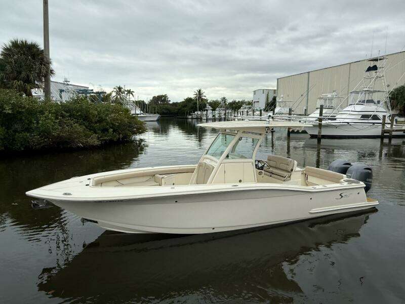 27ft Scout Yacht For Sale