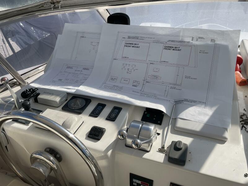 70' 1999 Horizon 70 MY