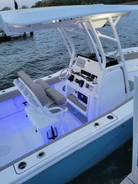 24ft Sea Fox Yacht For Sale