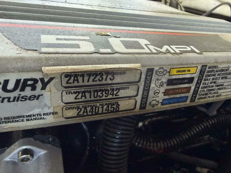 23' 2015 Larson LX 225S IO