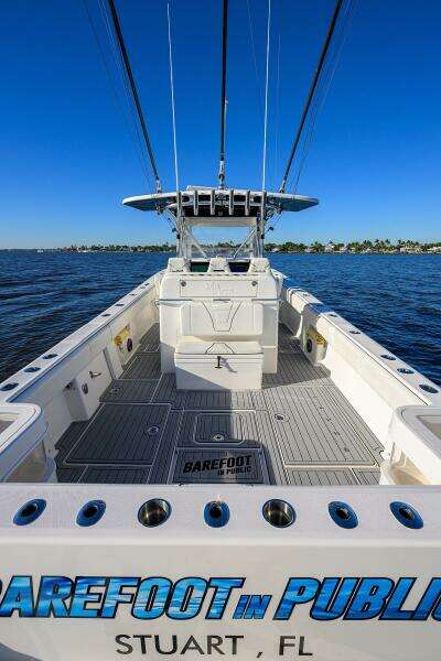 BAREFOOR IN PUBLIC 37ft SeaVee Yacht For Sale