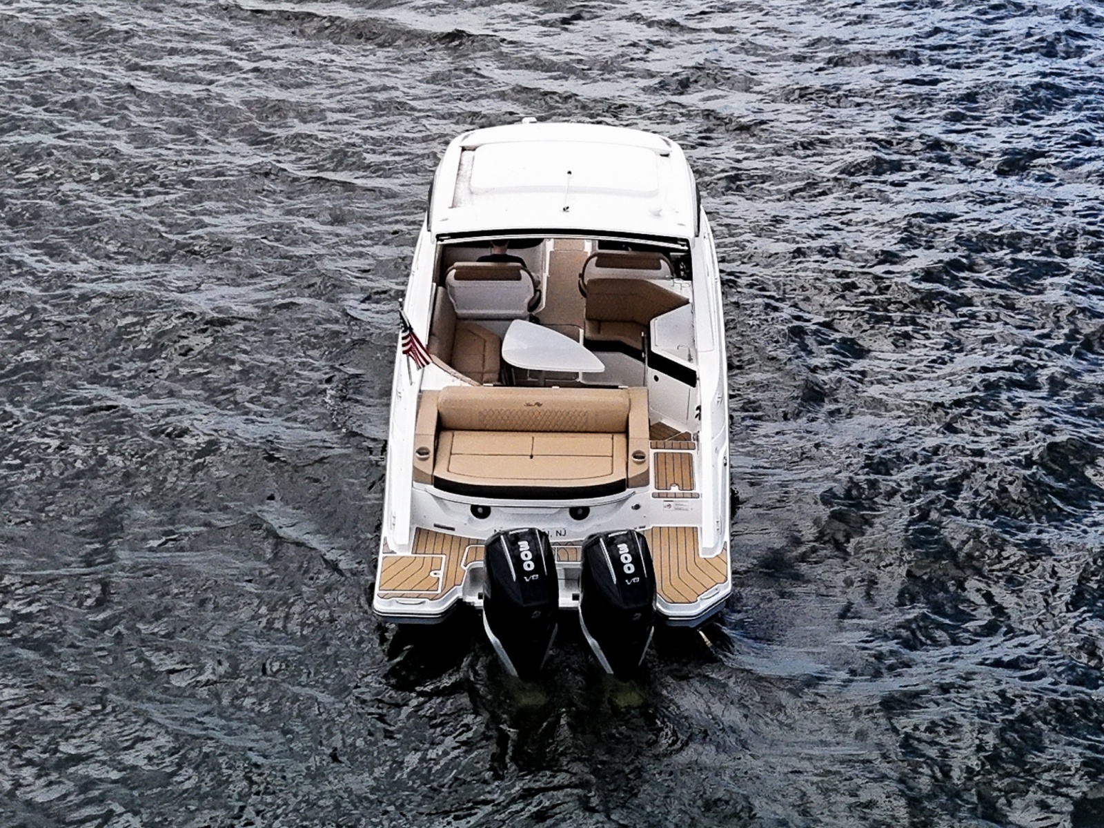 32' 2023 Sea Ray SLX 310 OB
