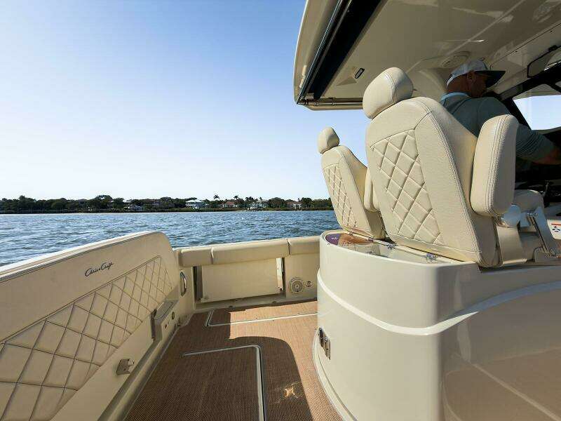 Our Trade 30ft Chris Craft Yacht For Sale