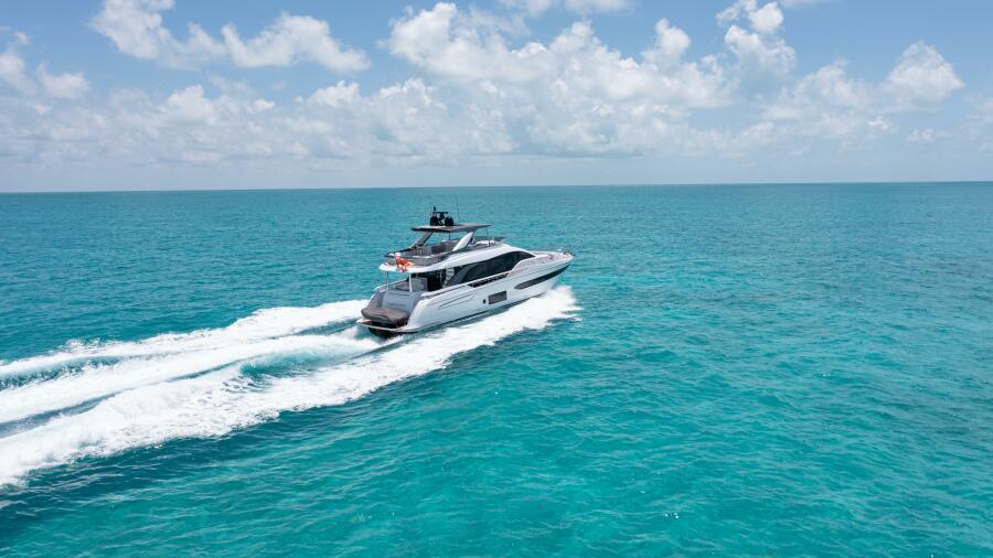 78' 2022 Azimut 78