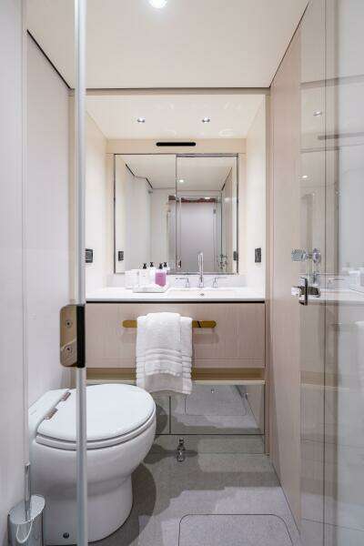 Euphoria 78ft Azimut Yacht For Sale