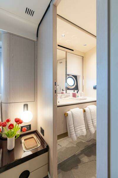 Euphoria 78ft Azimut Yacht For Sale