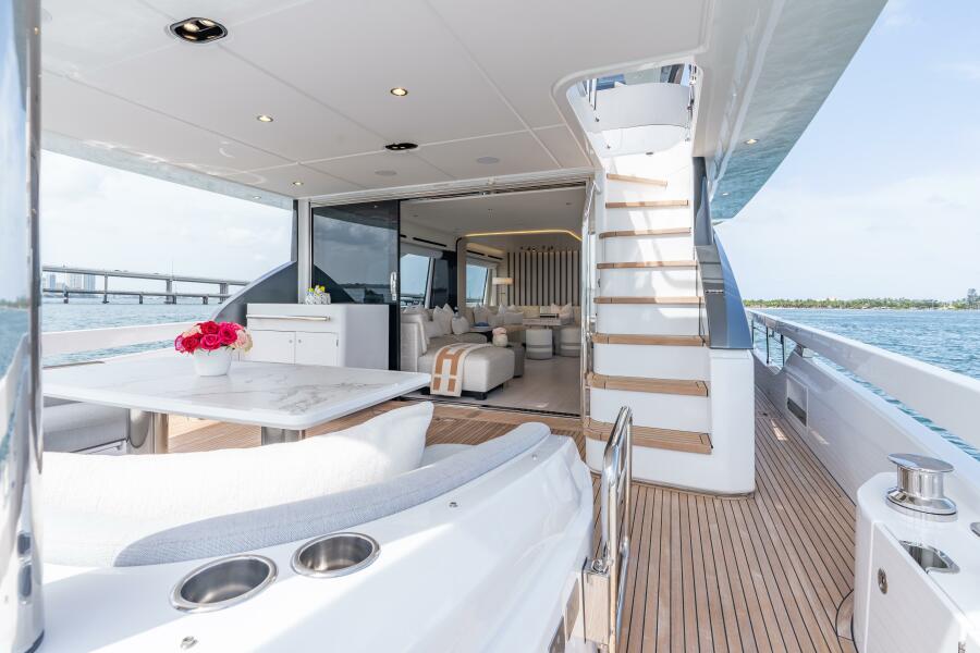 78' 2022 Azimut 78
