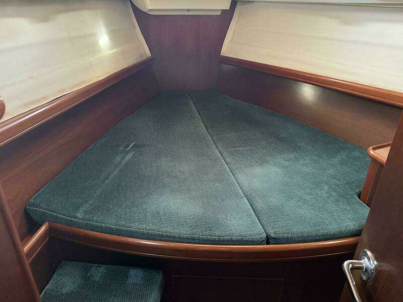 The Originals 38ft Beneteau Yacht For Sale