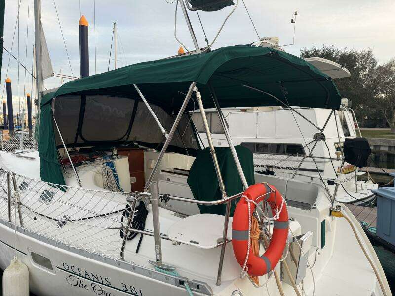 The Originals 38ft Beneteau Yacht For Sale