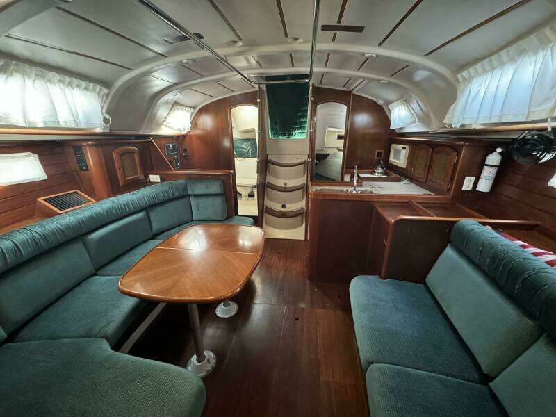 The Originals 38ft Beneteau Yacht For Sale