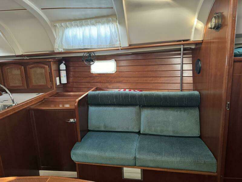 The Originals 38ft Beneteau Yacht For Sale