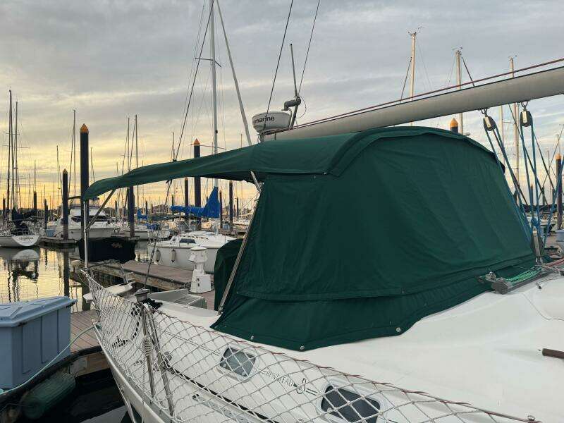 The Originals 38ft Beneteau Yacht For Sale