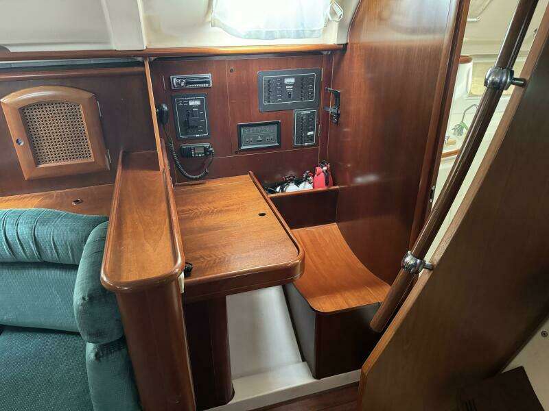 The Originals 38ft Beneteau Yacht For Sale