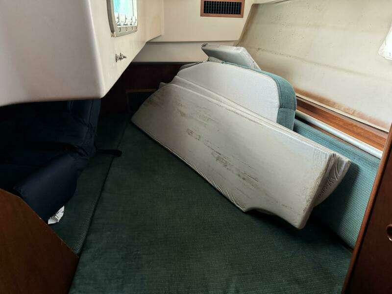 The Originals 38ft Beneteau Yacht For Sale