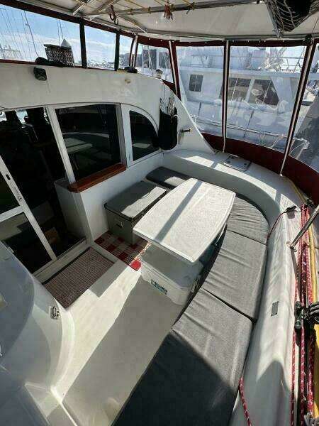 Herkee 38ft Lagoon Yacht For Sale