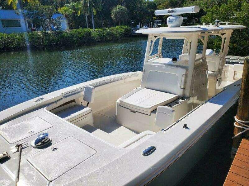 32ft Calcutta Yacht For Sale