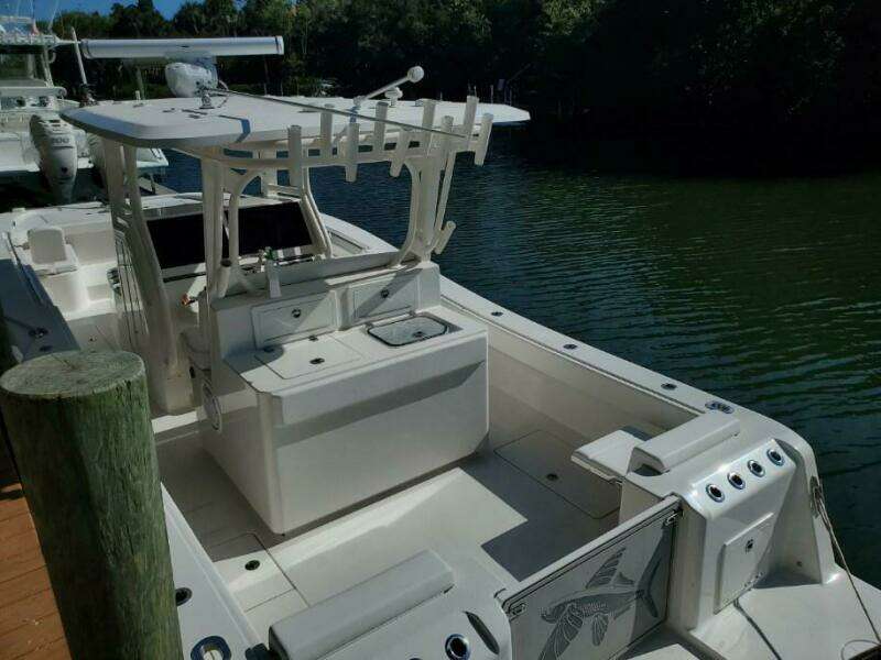 32ft Calcutta Yacht For Sale