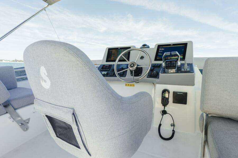 Carolina Blues 44ft Beneteau Yacht For Sale