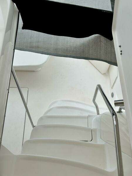 Sea Ray 48 LIFE IS GOOD TODAY - Exterior