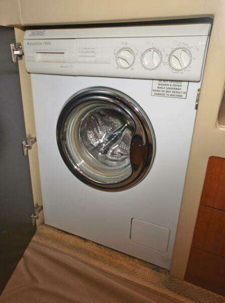 Sea Ray 48 LIFE IS GOOD TODAY - Washer/Dryer Combo