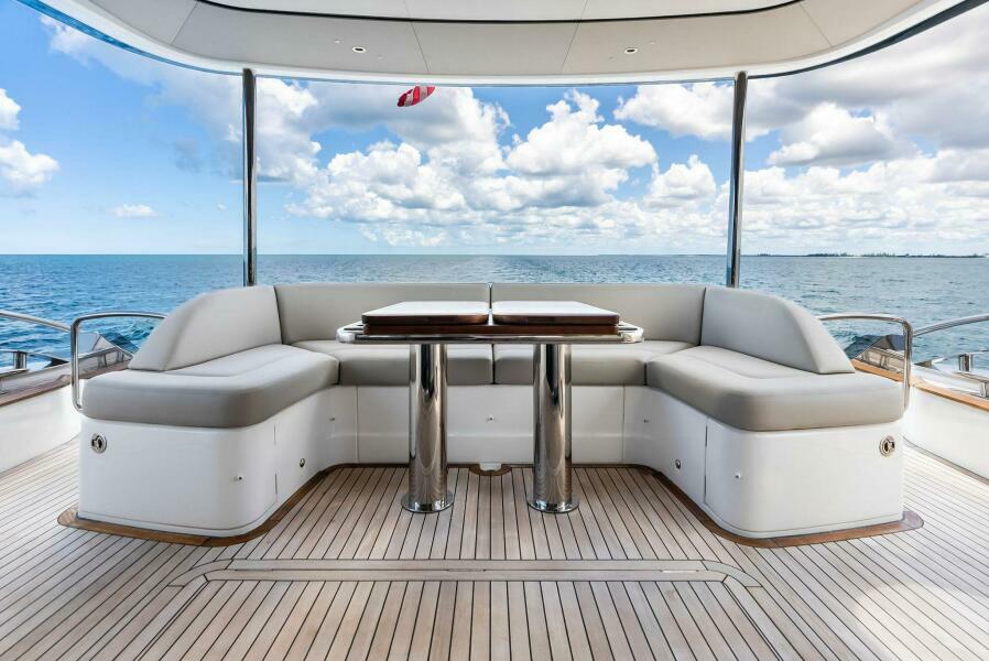 72' 2024 Princess Y72 Motor Yacht