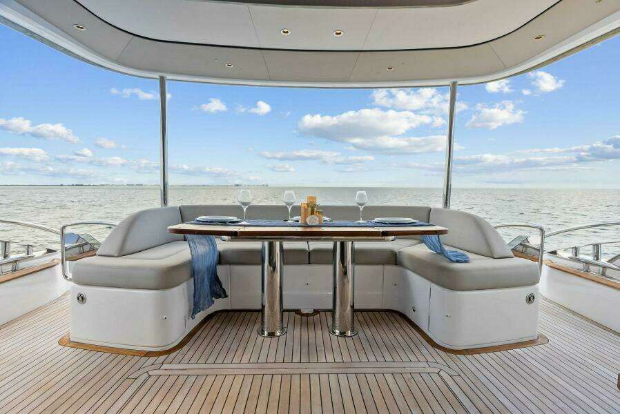 2024 Princess Y72 Motor Yacht 