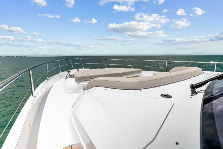 72' 2024 Princess Y72 Motor Yacht
