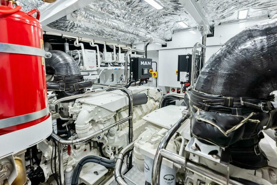 72' 2024 Princess Y72 Motor Yacht