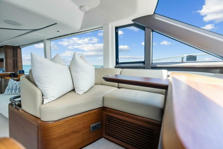 72' 2024 Princess Y72 Motor Yacht