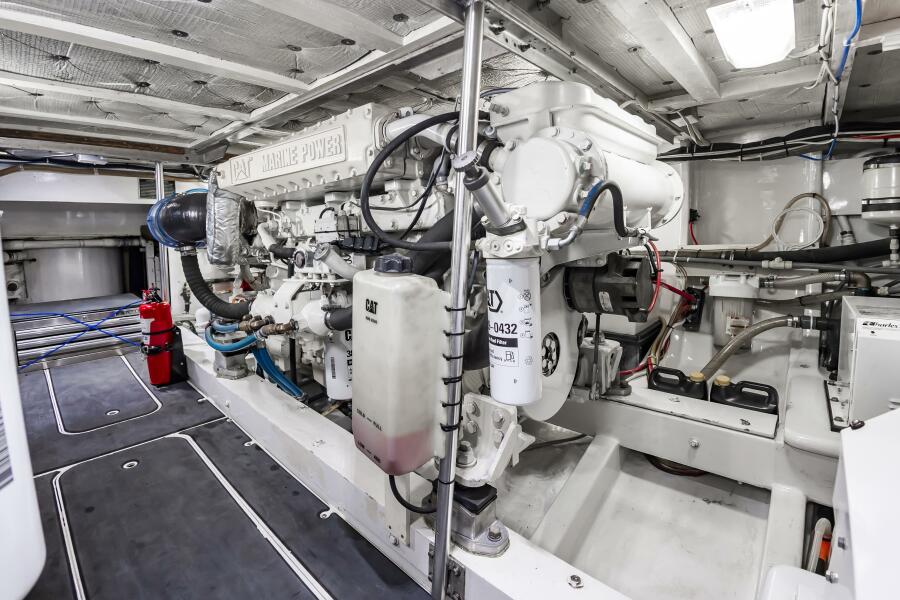 54' 1994 Jarrett Bay 54