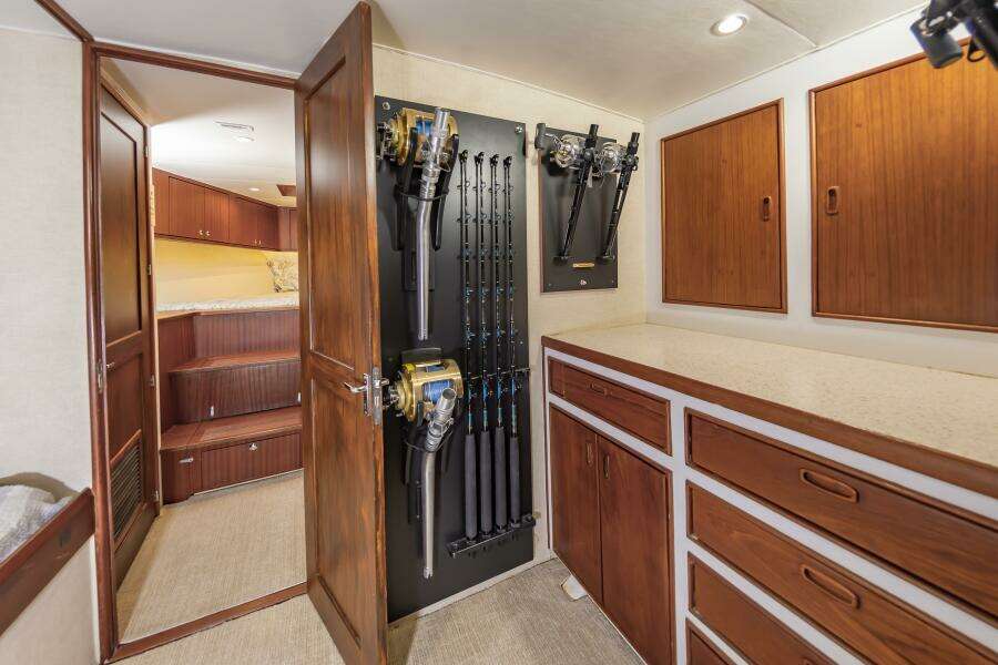 54JarrettBaySeaJunkie040