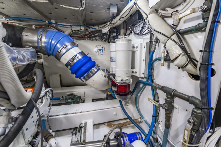 54' 1994 Jarrett Bay 54