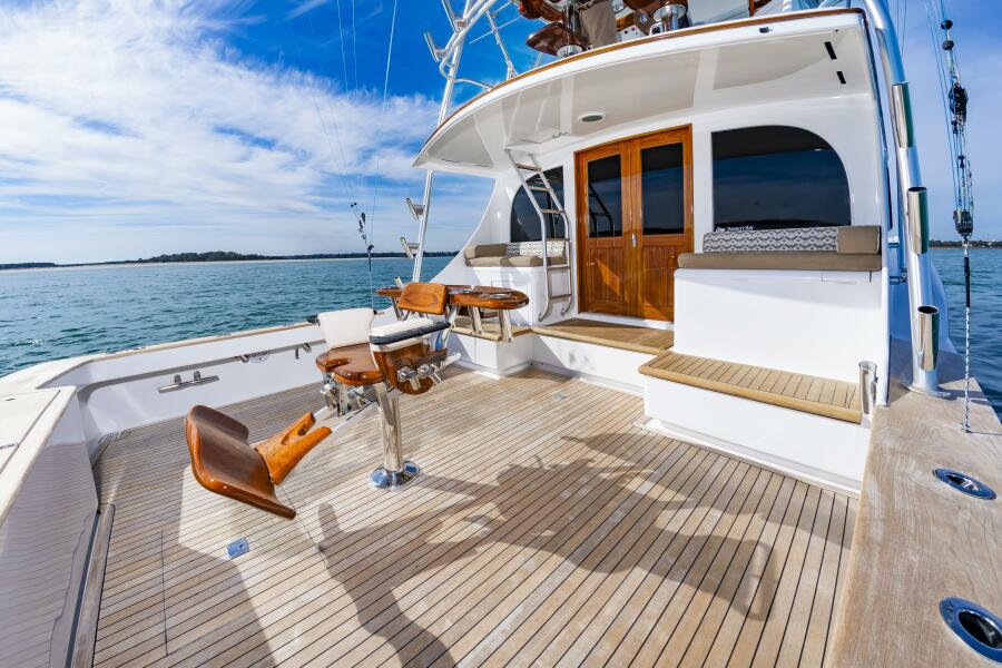 54' 1994 Jarrett Bay 54