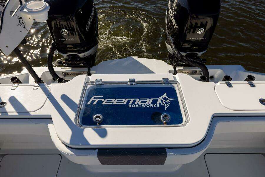 34ft Freeman Yacht For Sale