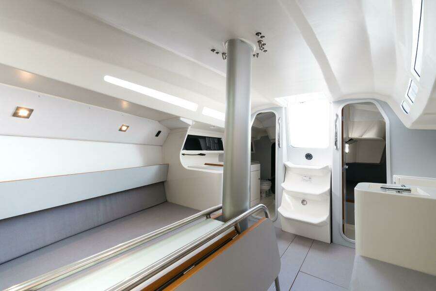 34ft Italia Yachts Yacht For Sale