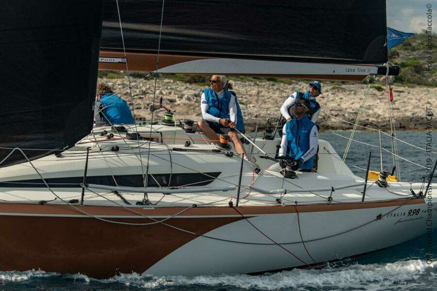 34ft Italia Yachts Yacht For Sale