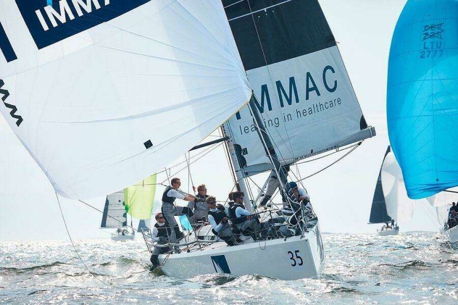 34ft Italia Yachts Yacht For Sale