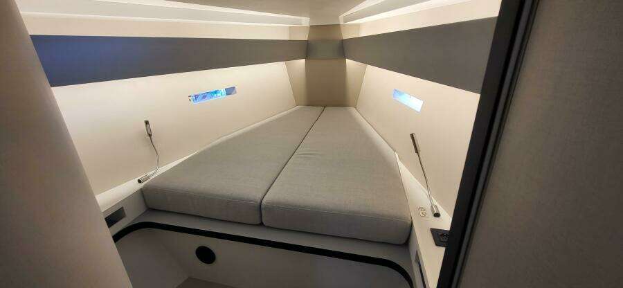 43ft Italia Yachts Yacht For Sale