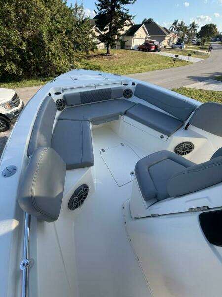 24ft Cobia Yacht For Sale