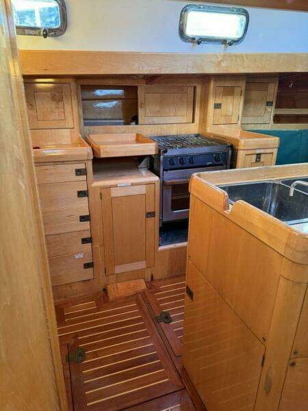 Sir Edmund 49ft Schooner Yacht For Sale