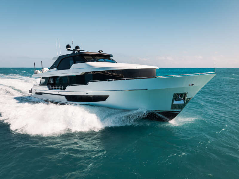 106ft Ocean Alexander Yacht For Sale