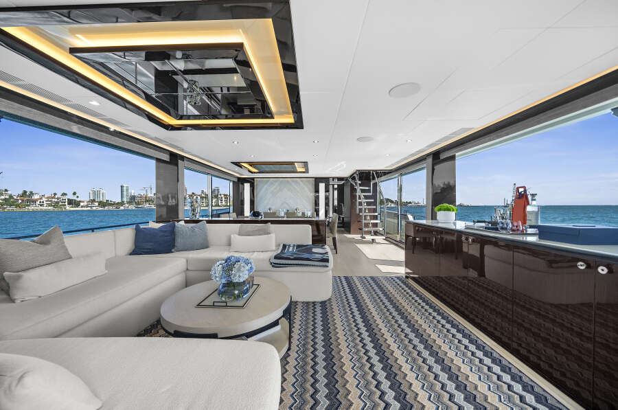 106ft Ocean Alexander Yacht For Sale