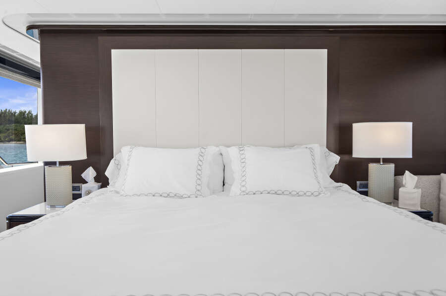 106ft Ocean Alexander Yacht For Sale