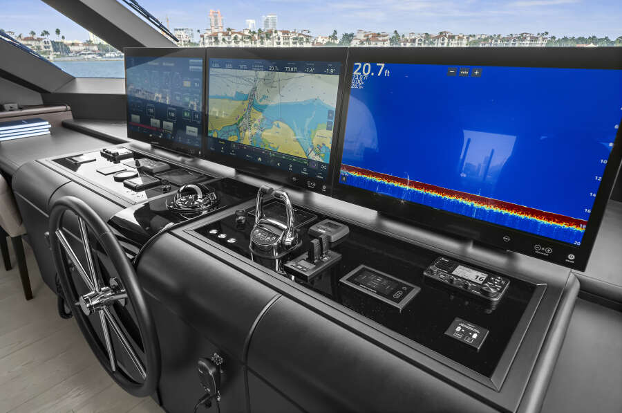 106ft Ocean Alexander Yacht For Sale