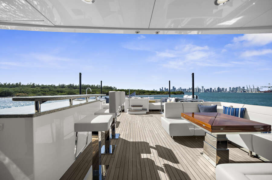 106ft Ocean Alexander Yacht For Sale
