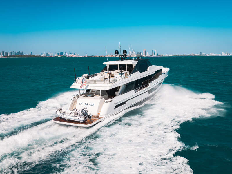 106ft Ocean Alexander Yacht For Sale