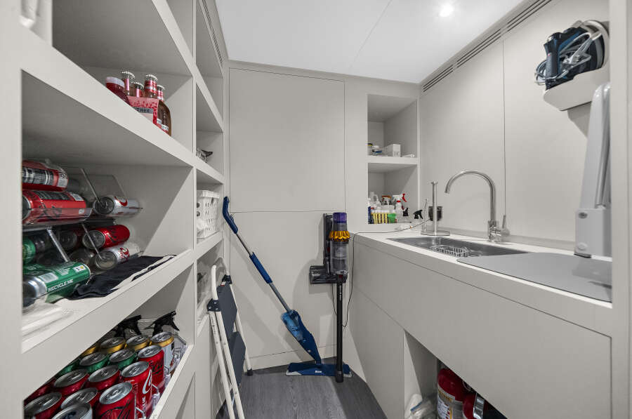 106ft Ocean Alexander Yacht For Sale